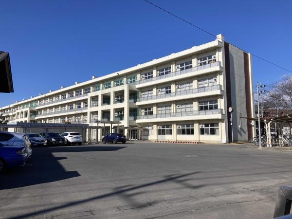 笠間市鴻巣の中古一戸建て(笠間市立友部中学校)