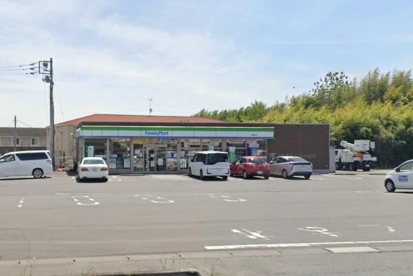 笠間市鴻巣の中古一戸建て(ファミリーマート笠間東平店)