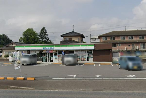 牛久市上柏田４丁目の中古一戸建て(ファミリーマート牛久上柏田店)
