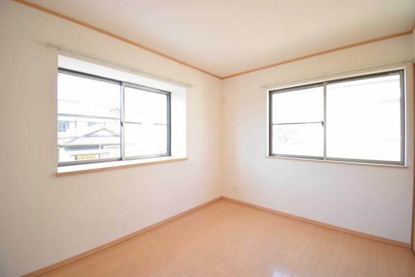 守谷市けやき台３丁目の中古一戸建て