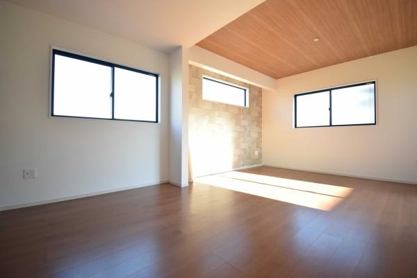 龍ケ崎市南中島町の新築一戸建