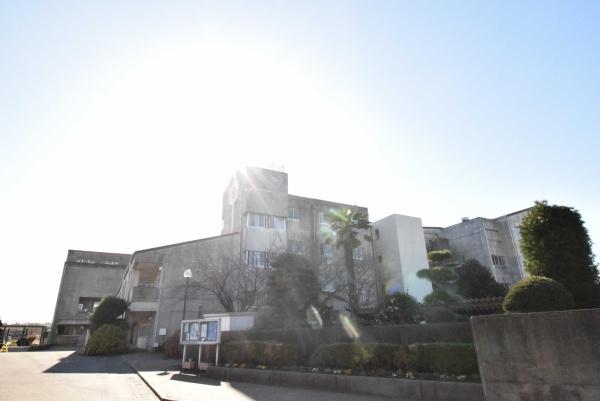 守谷市松前台4丁目の中古一戸建て(守谷市立御所ケ丘中学校)