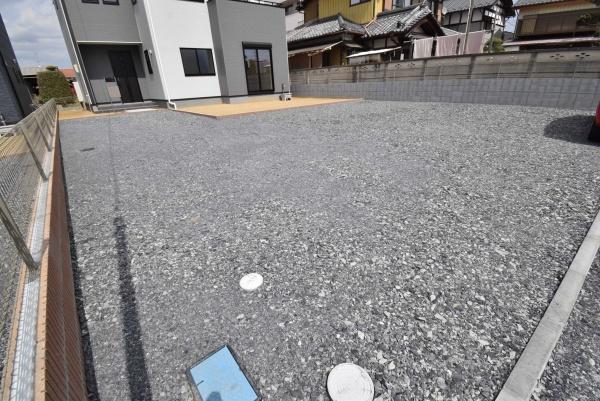 石岡市北府中１丁目の新築一戸建