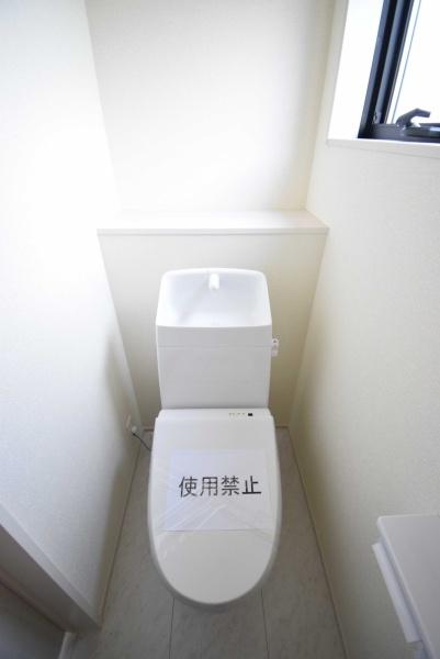 石岡市北府中１丁目の新築一戸建