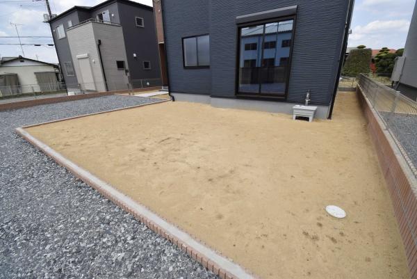 石岡市北府中１丁目の新築一戸建