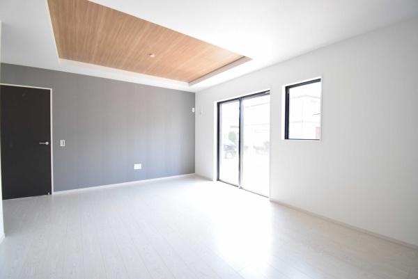 土浦市中の新築一戸建