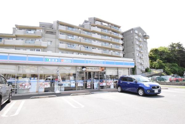 取手中央タウンA(ローソン取手西二丁目店)