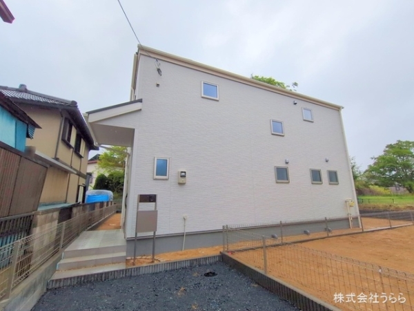 土浦市小岩田東２丁目の新築一戸建