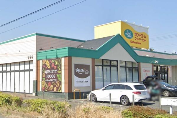 龍ケ崎市松葉１丁目の土地(ランドロームフードマーケットK＆T店)