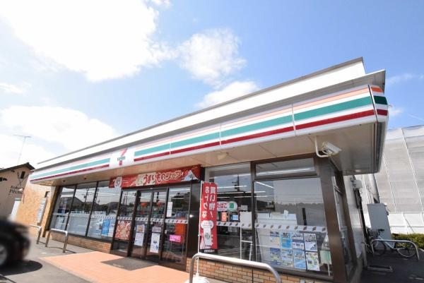 牛久市ひたち野東2丁目の中古一戸建て(セブンイレブンひたち野牛久店)