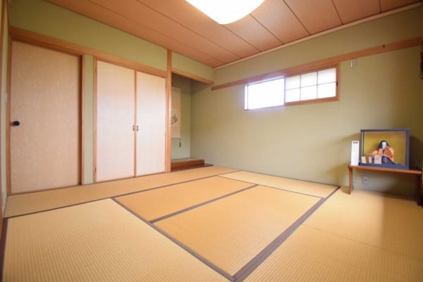 牛久市牛久町の中古一戸建て