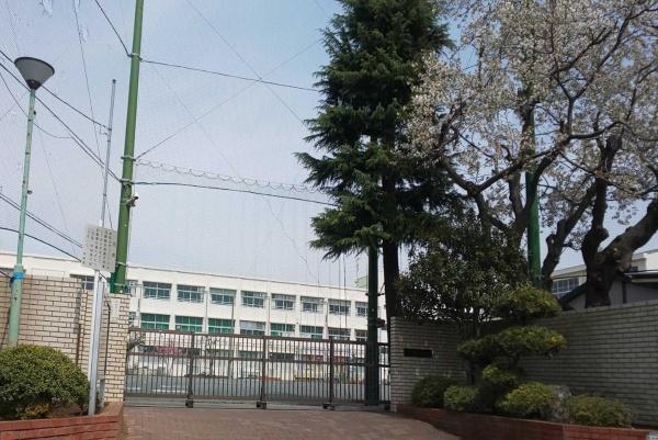 横浜市泉区中田東2丁目の中古一戸建て(横浜市立東中田小学校)