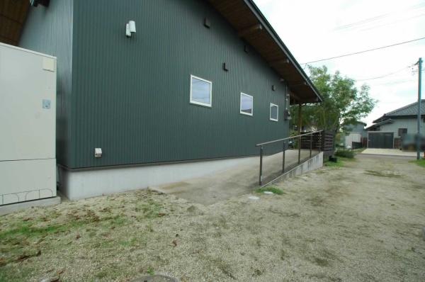 つくば市島名の中古一戸建て(駐車場)