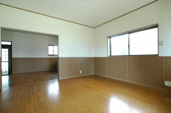 牛久市上柏田1丁目