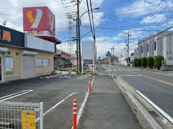 所沢市下安松　店舗