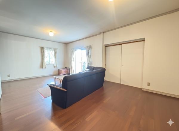 龍ケ崎市松葉1丁目