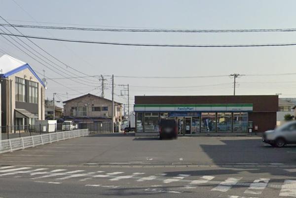 Ｄ’クラディア水戸末広町(ファミリーマート水戸末広町二丁目店)