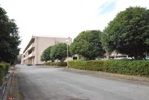 稲敷郡阿見町本郷１丁目の中古一戸建て(阿見町立朝日中学校)