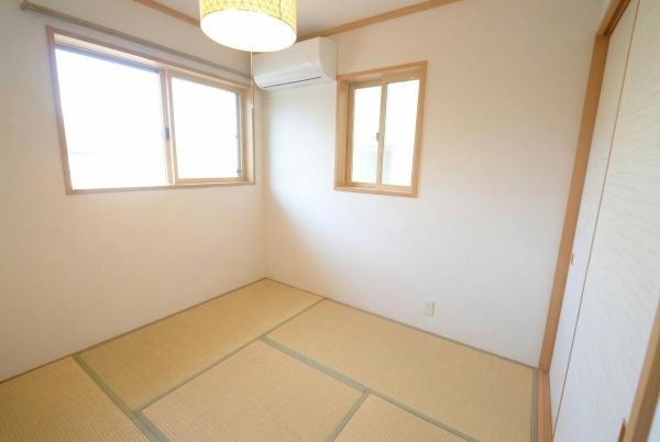 牛久市猪子町の中古一戸建て