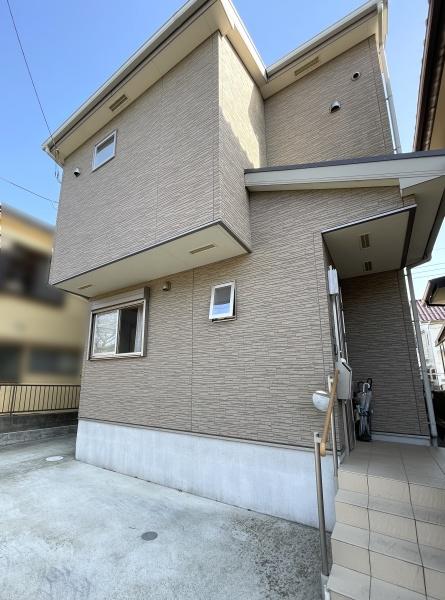牛久市猪子町の中古一戸建て