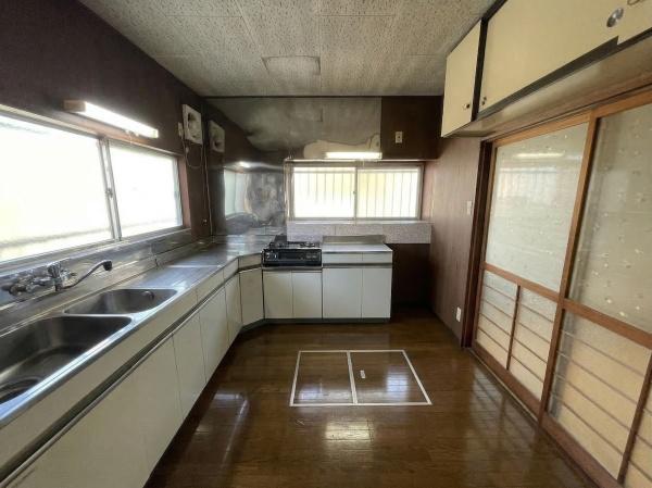 土浦市中高津２丁目の中古一戸建て