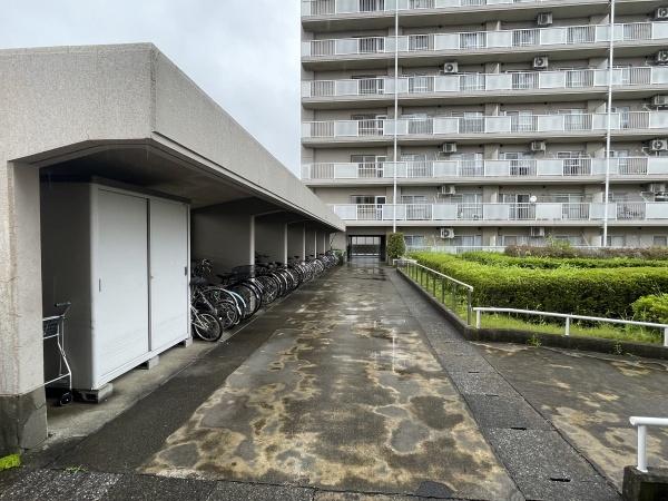 エスカード牛久
