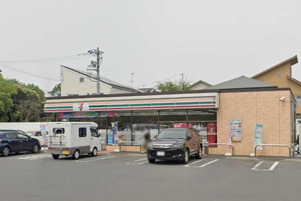 プレミストつくば二の宮公園(セブンイレブンつくば二の宮1丁目店)