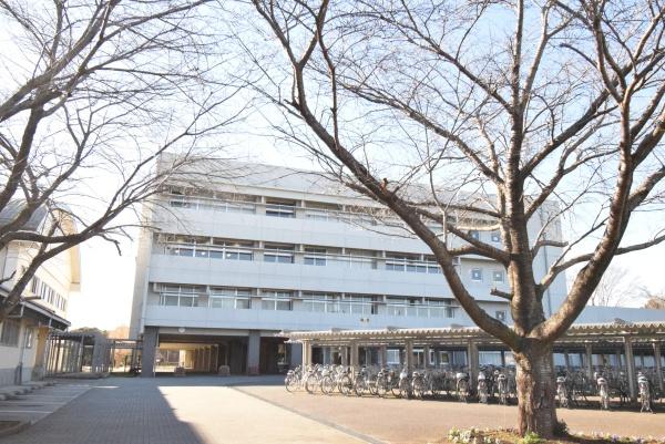 牛久市柏田町の中古一戸建て(牛久市立牛久第一中学校)