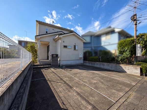 牛久市刈谷町４丁目の中古一戸建て
