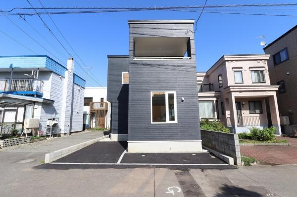 ブルーミングガーデン中央区北１３条西１５丁目新築戸建