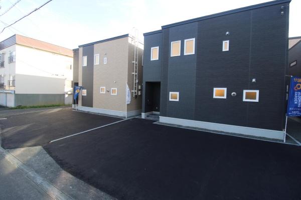 ブルーミングガーデン本町１条５丁目新築戸建