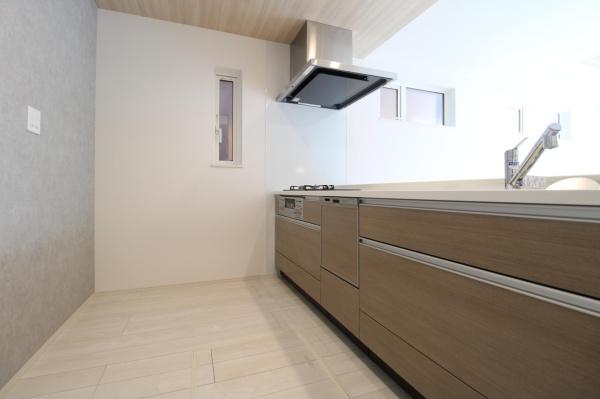 ブルーミングガーデン白石区菊水元町８条１丁目新築戸建