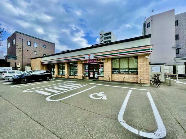 カルム南円山(■セブンイレブン札幌南円山店)