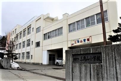 札幌市中央区宮の森四条12丁目の中古一戸建て(札幌市立三角山小学校)