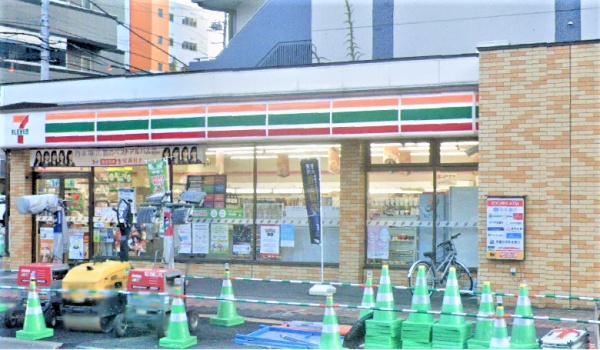 ラ・クラッセ札幌ステーションプレイス(■セブンイレブン札幌北2条東1丁目店)