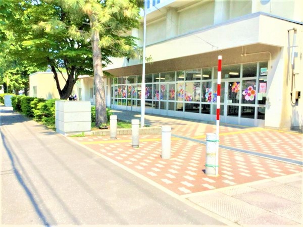 リラハイツ伏見(■札幌市立伏見中学校)