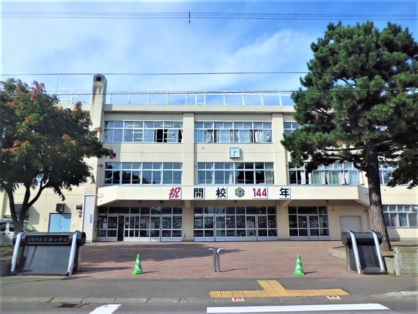 ブルーミングガーデン北区拓北6条1丁目新築戸建(札幌市立篠路小学校)