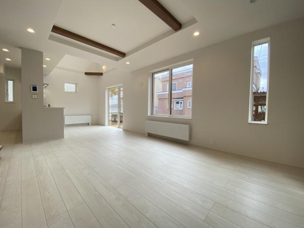 ブルーミングガーデン西区西野4条2丁目2期新築戸建(リビング)