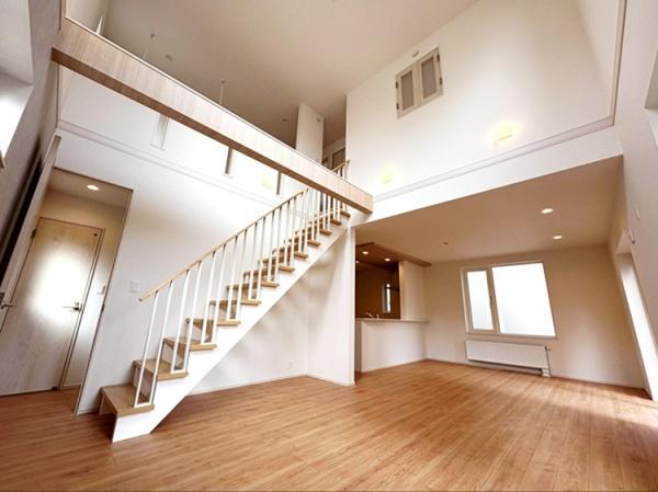 ブルーミングガーデン東区北３６条東１０丁目新築戸建　２号棟