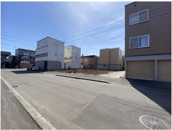 ブルーミングガーデン東区北３６条東１０丁目新築戸建　２号棟