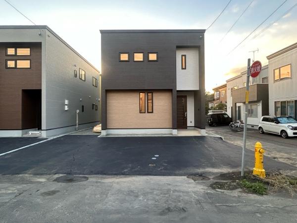 ブルーミングガーデン南区澄川１条３丁目新築戸建