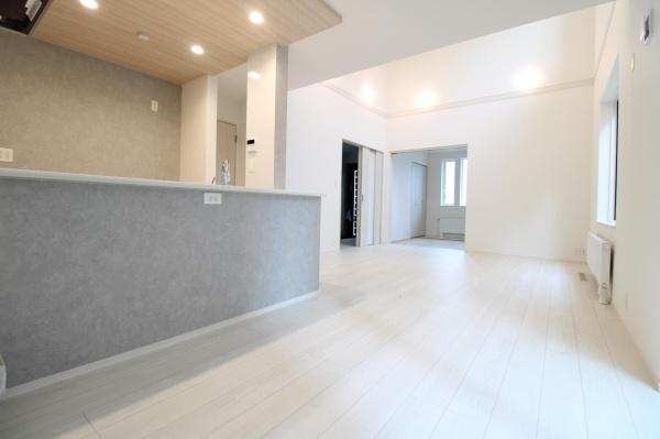 ブルーミングガーデン南区澄川１条３丁目新築戸建