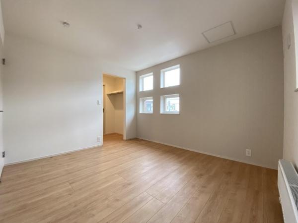 ブルーミングガーデン西区発寒６条１４丁目２期　新築戸建