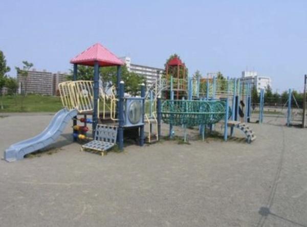 ファミール美しが丘(■美しが丘西公園)