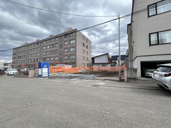 ブルーミングガーデン豊平区月寒東２条３丁目新築戸建　１号棟