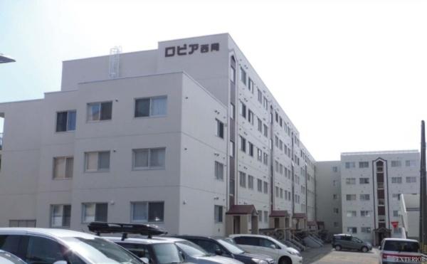 ロピア西岡