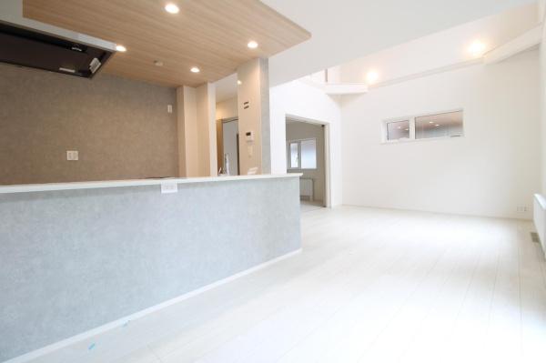 ブルーミングガーデン東区本町２条４丁目新築戸建