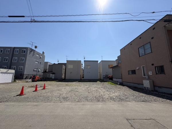 ブルーミングガーデン西区八軒９条西２丁目新築戸建