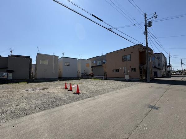 ブルーミングガーデン西区八軒９条西２丁目新築戸建