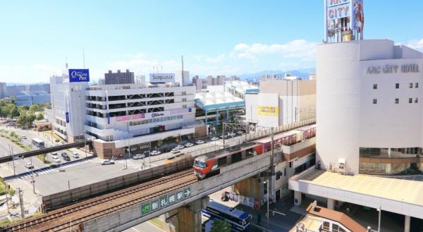 ラポールひばりが丘A棟(■JR線新札幌駅)